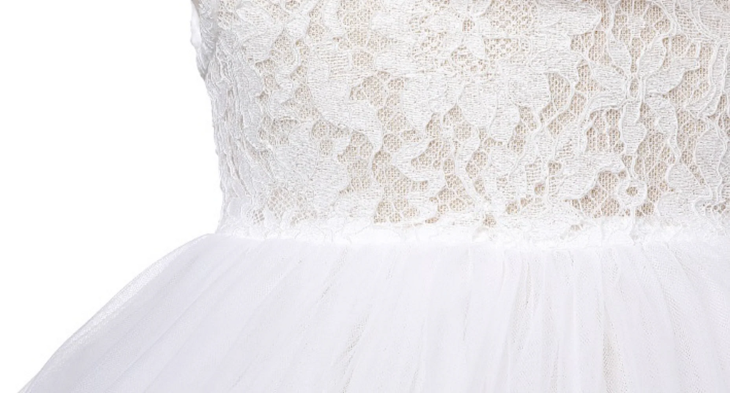 Baby Girl Lace Christening Dress with Hat – Sleeveless Princess Gown with Ruffle Collar