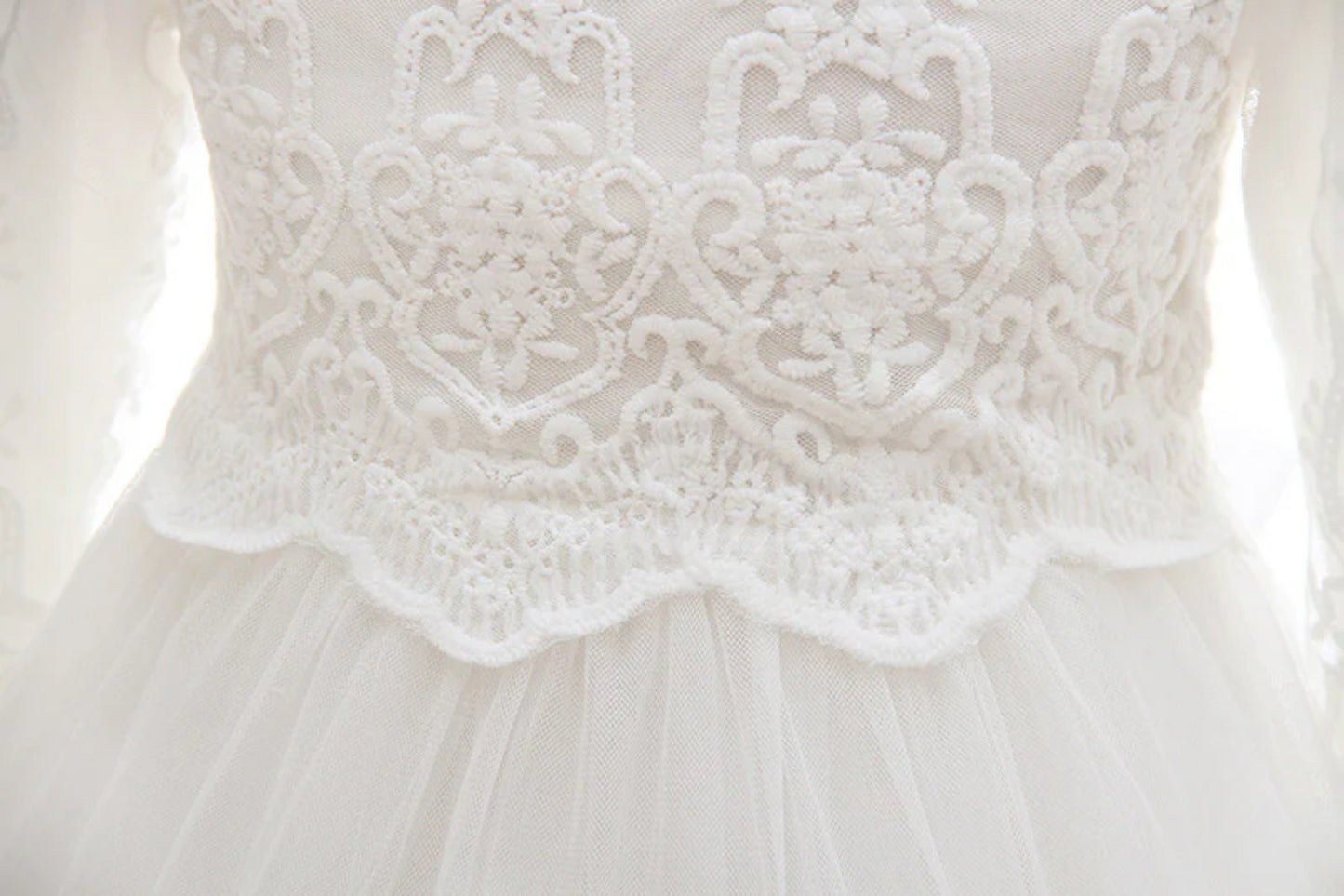 Elegant Lace Baby Christening Gown with Bonnet – Long Sleeve Baptism Blessing Dress