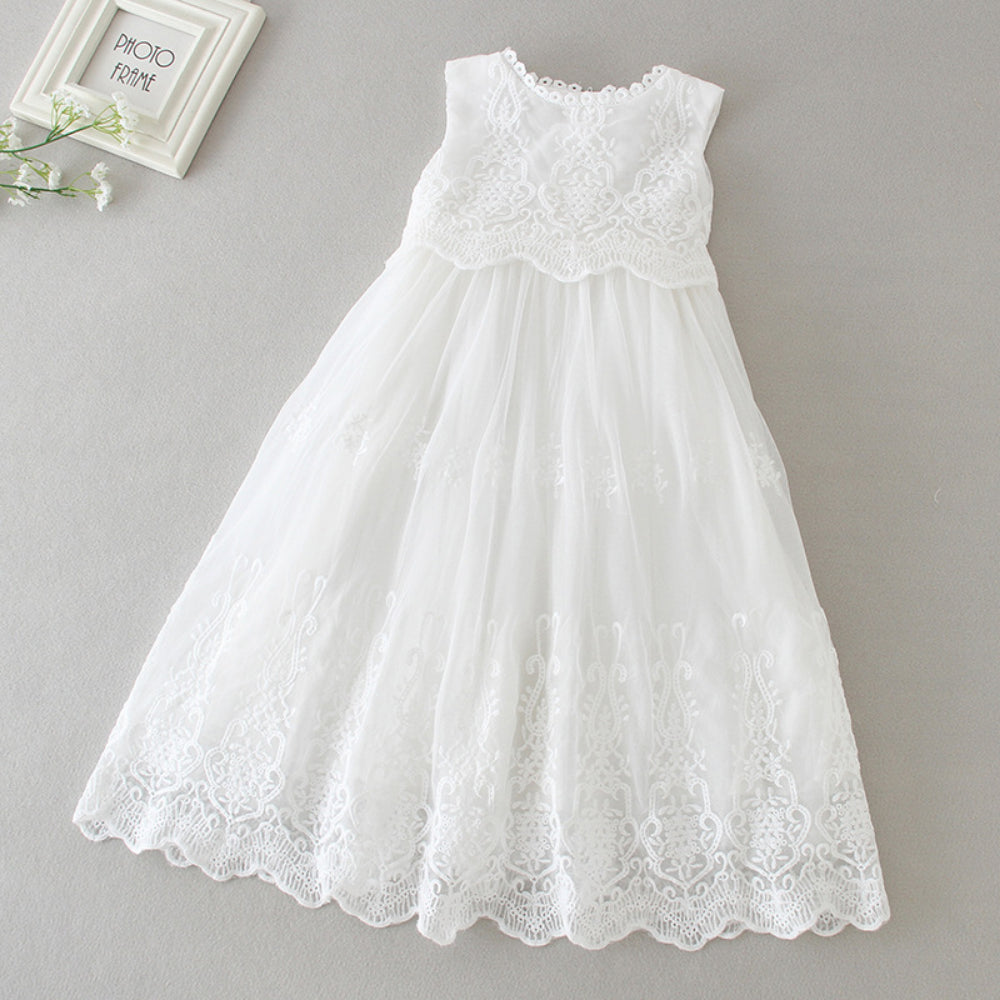Elegant Lace Baby Christening Gown with Bonnet