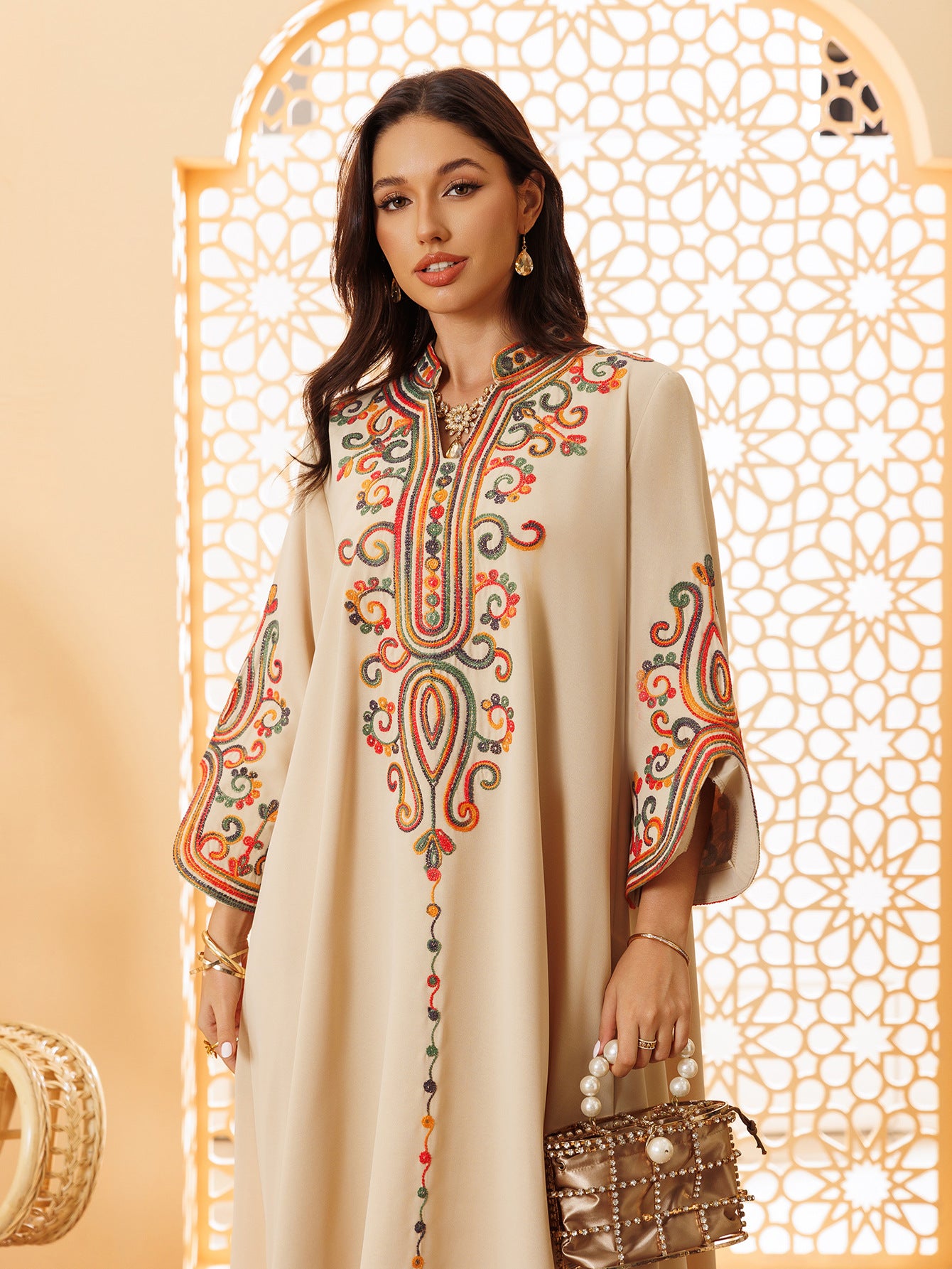 Muslim Women Embroidered Robe Autumn Winter Fashion Arab Dress Middle East Clothing Plus Size