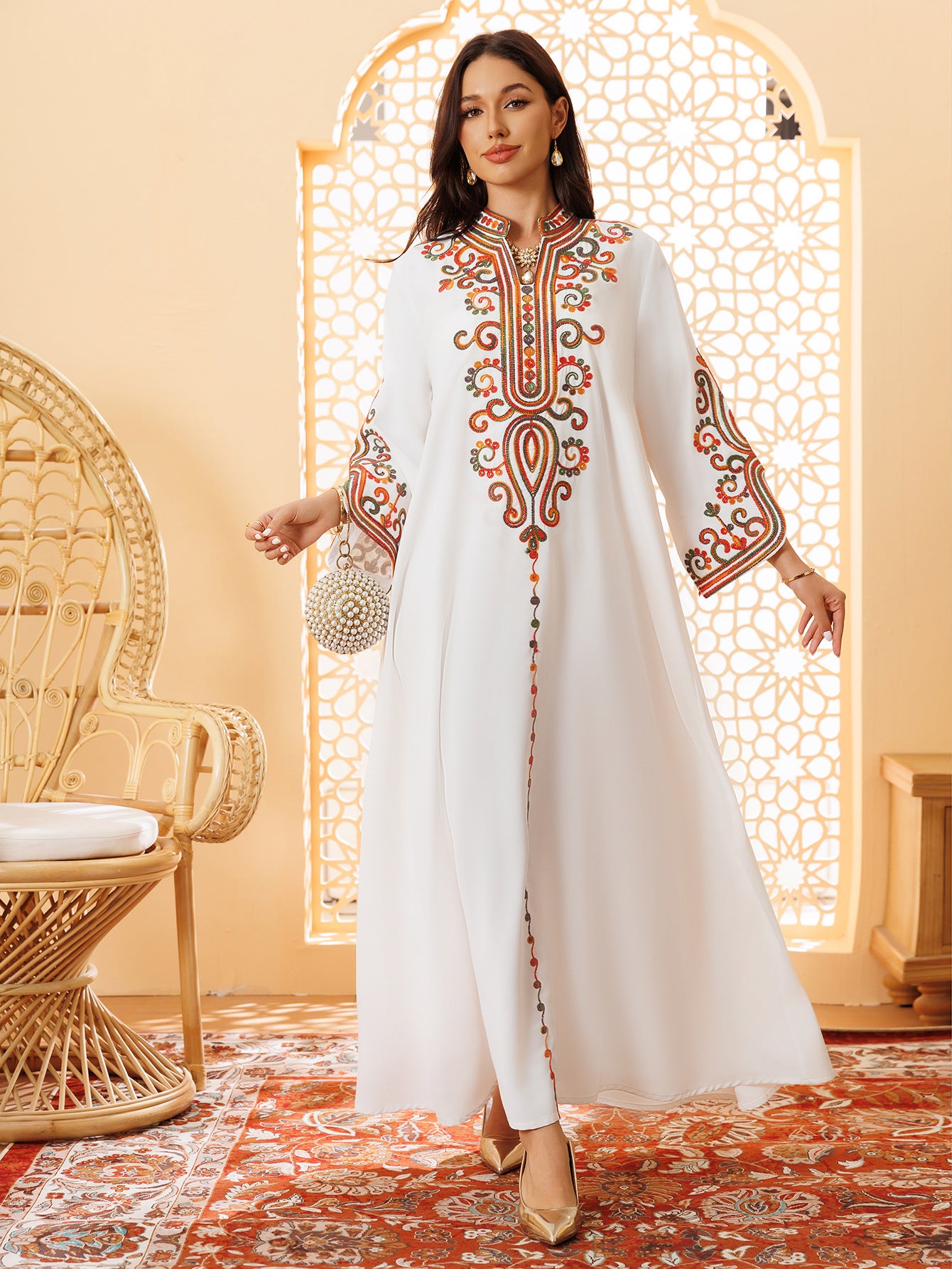 Muslim Women Embroidered Robe Autumn Winter Fashion Arab Dress Middle East Clothing Plus Size