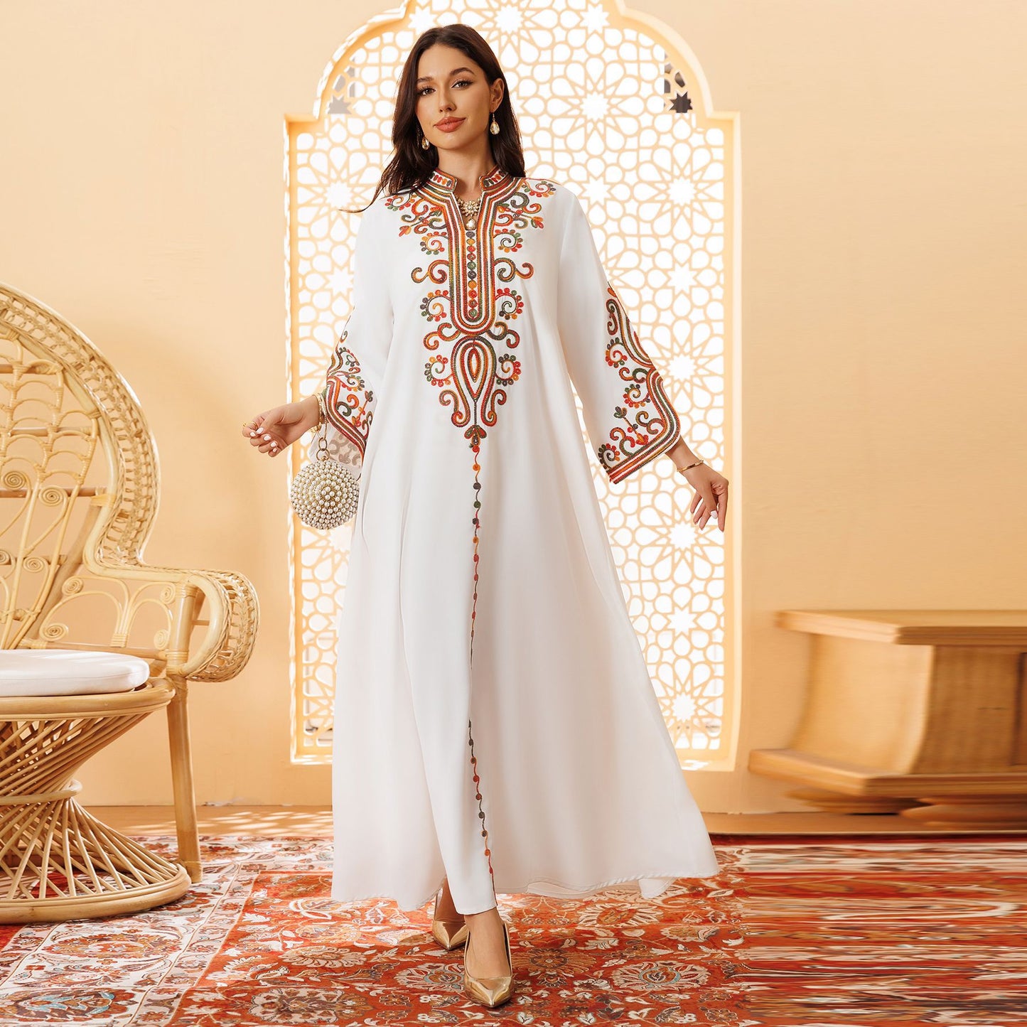 Muslim Women Embroidered Robe Autumn Winter Fashion Arab Dress Middle East Clothing Plus Size