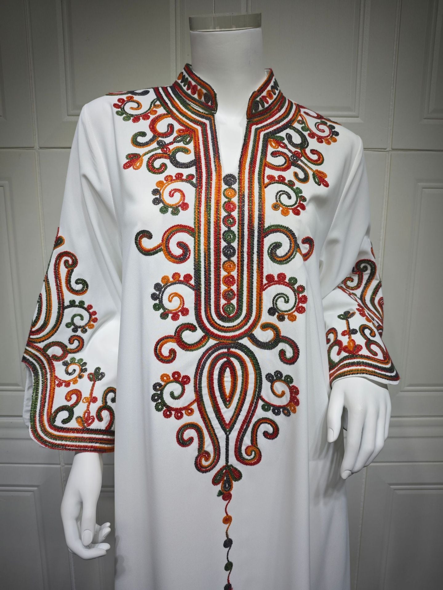 Muslim Women Embroidered Robe Autumn Winter Fashion Arab Dress Middle East Clothing Plus Size