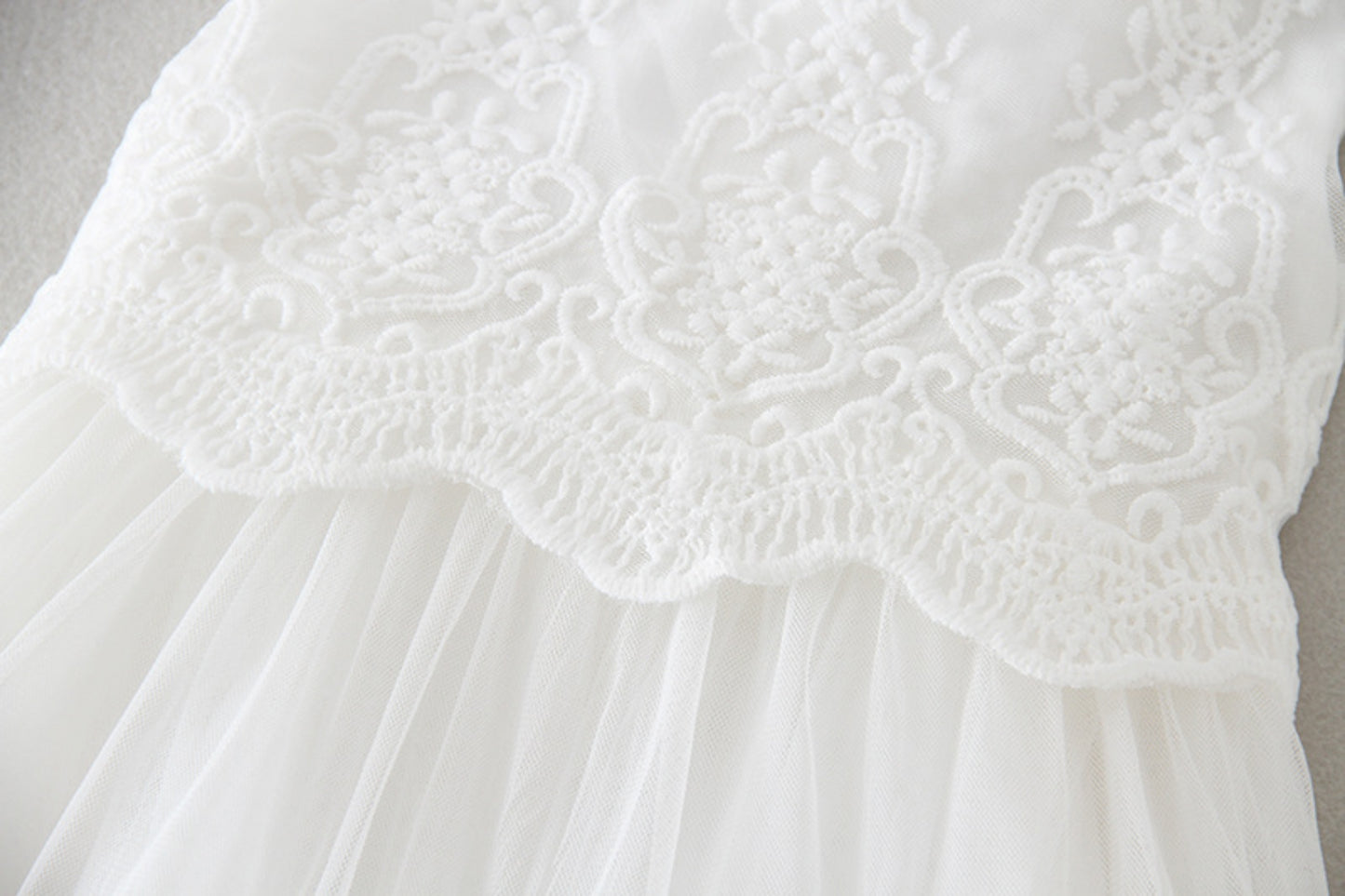 Elegant Lace Baby Christening Gown with Bonnet