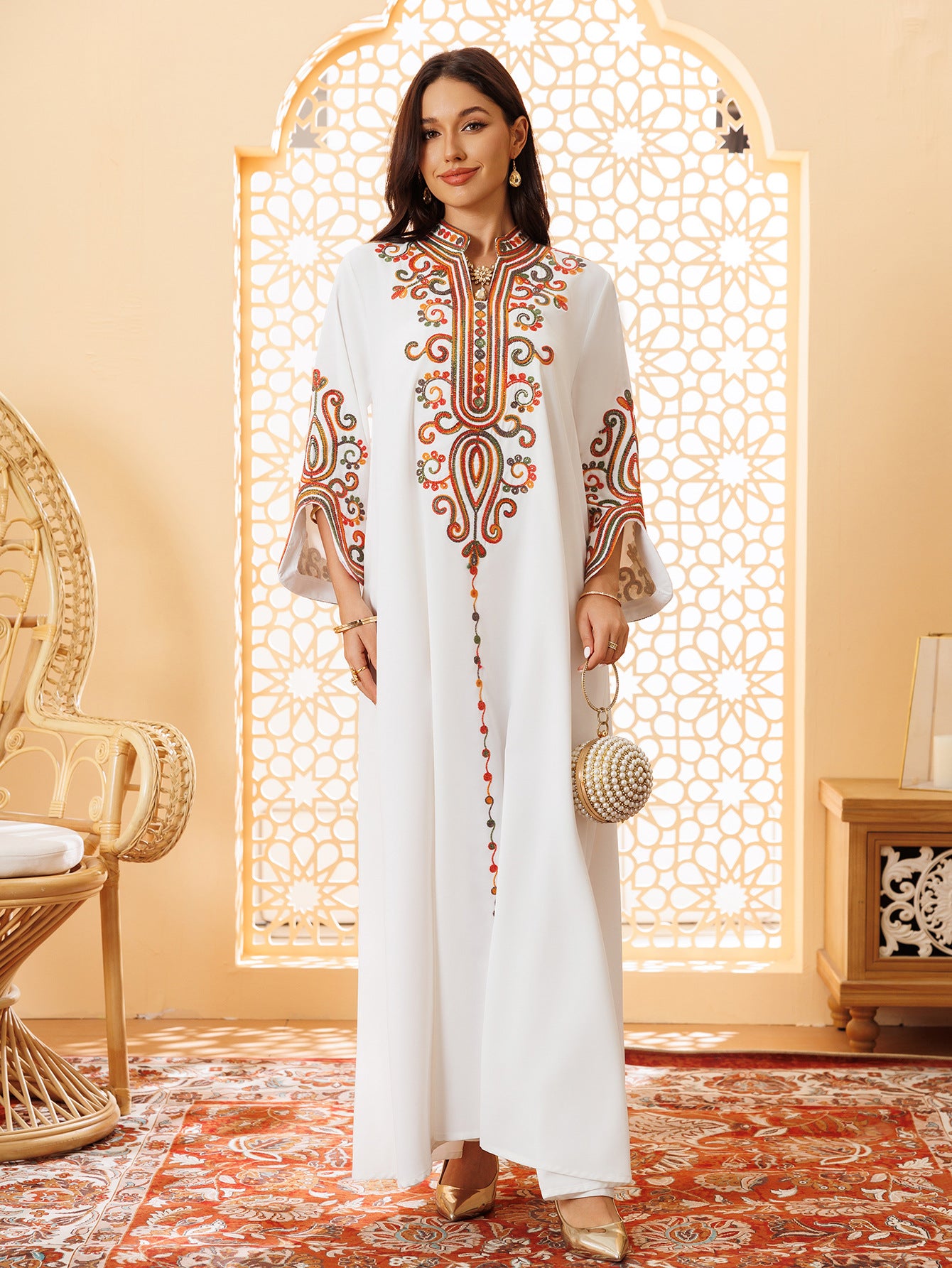 Muslim Women Embroidered Robe Autumn Winter Fashion Arab Dress Middle East Clothing Plus Size