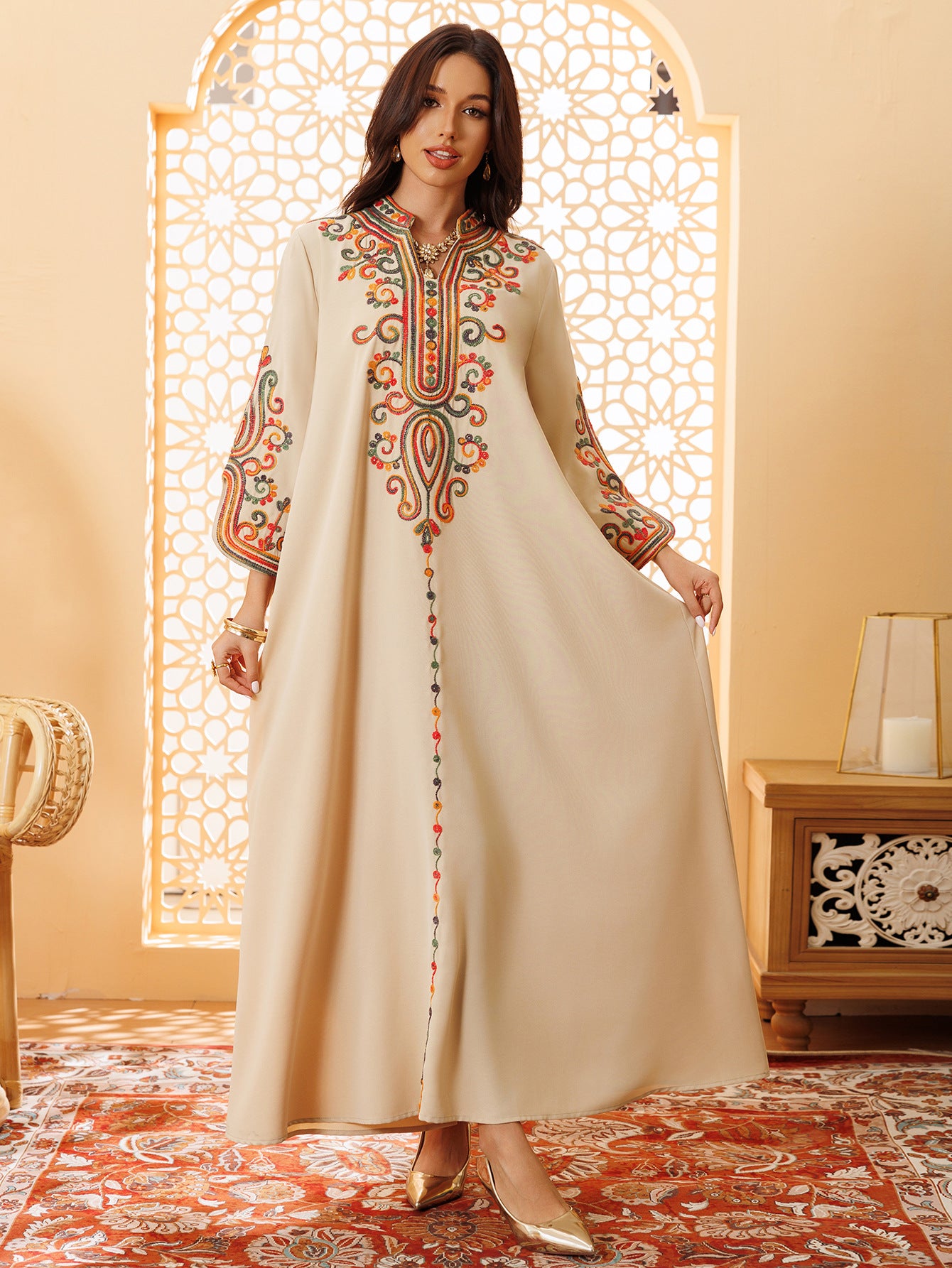 Muslim Women Embroidered Robe Autumn Winter Fashion Arab Dress Middle East Clothing Plus Size