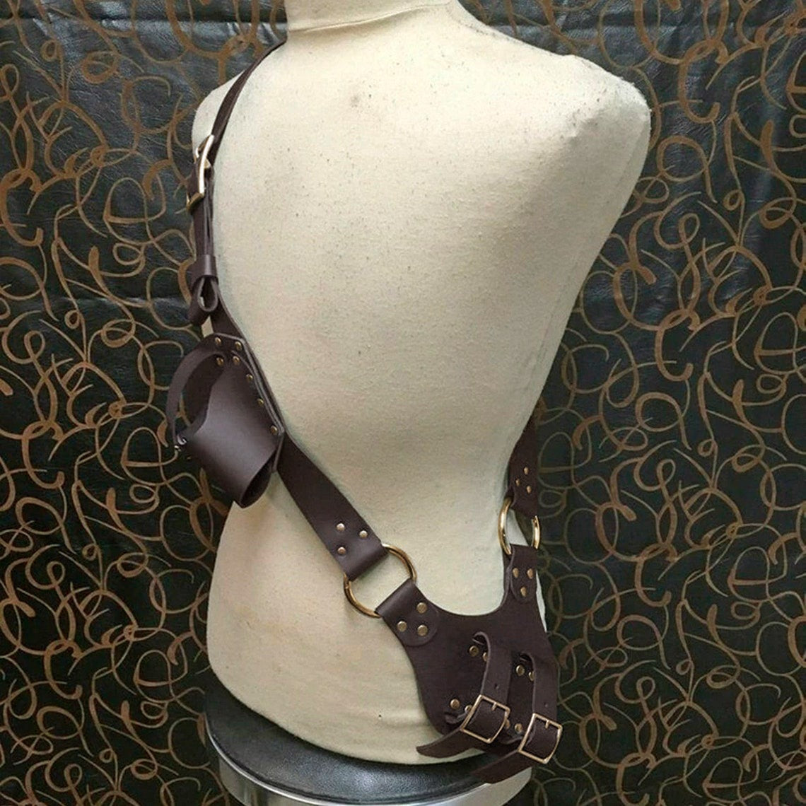 Medieval Fantasy Crossbody Harness – Vintage Leather-Look Costume Straps